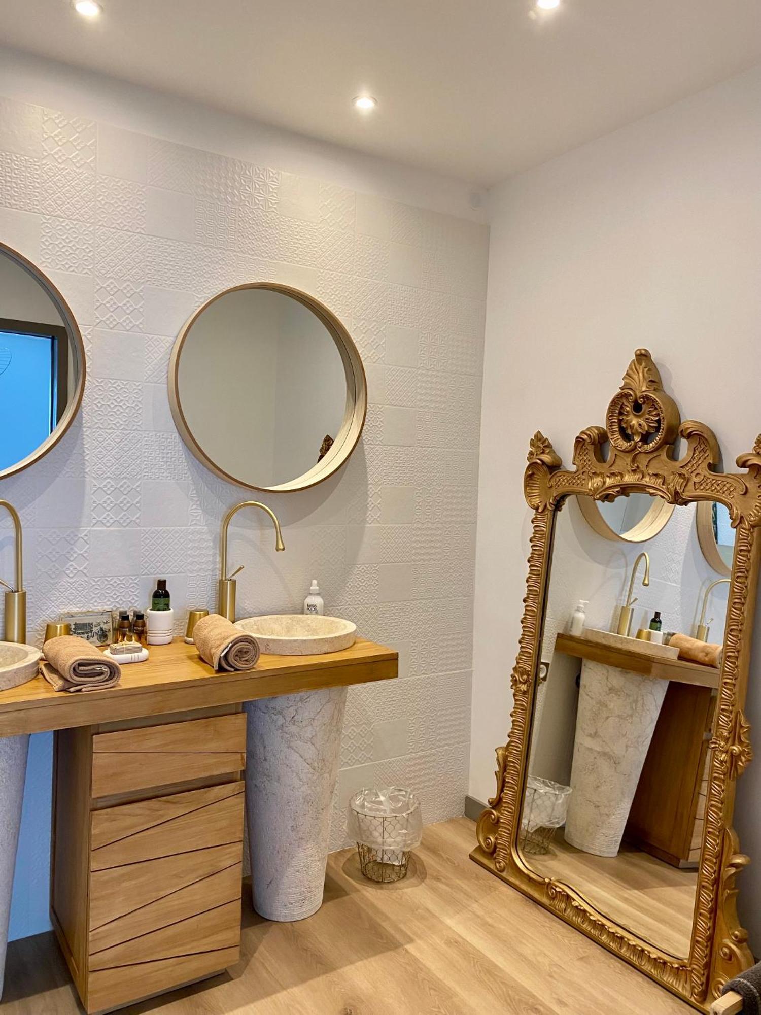 Coural' Chic Lägenhet Narbonne Exteriör bild